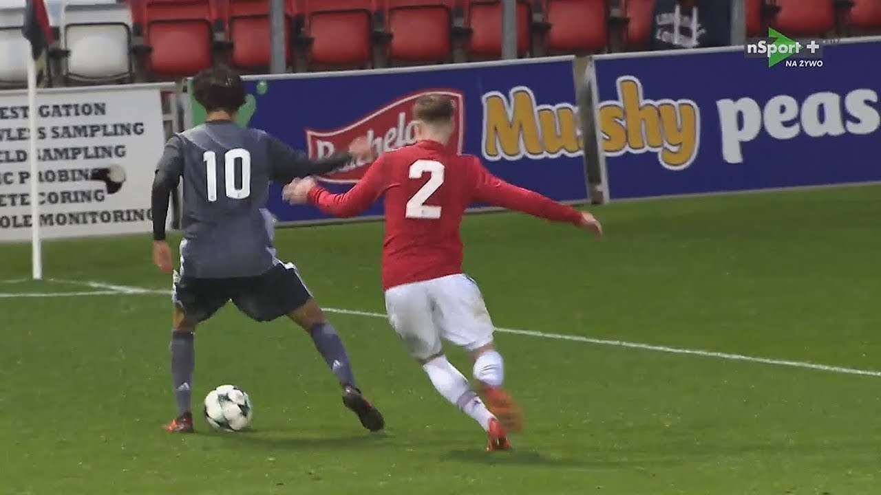 17 Years Old Joao Felix vs Manchester United  EVERY TOUCH!!!!