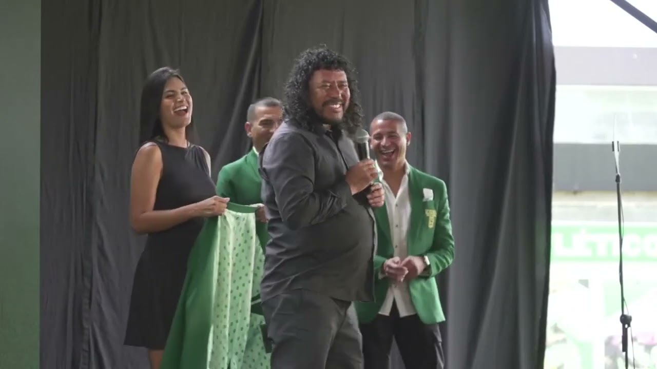 #LeyendasVerdolagas PRESENTACIÓN DEL GRA/N René Higuita EN LOS #77AñosDelVERDE Nep