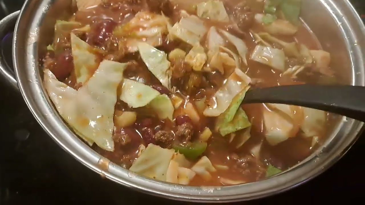 Cabbage Soup. With hamburger, onions, peppers, spices, tomatoes sauces, chili powder...#food #cook