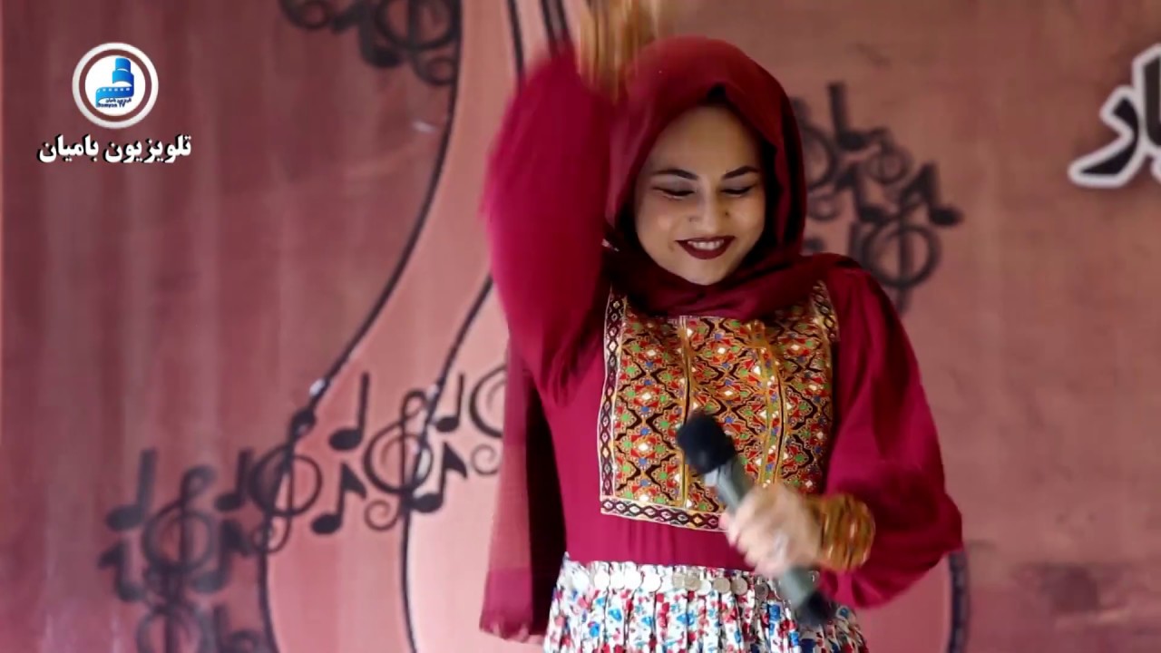 کنسرت و گفتگو با صدیقه مددگار( قطع روابط خانواده صدیقه مددگار با وی بخاطر هنرمندی )