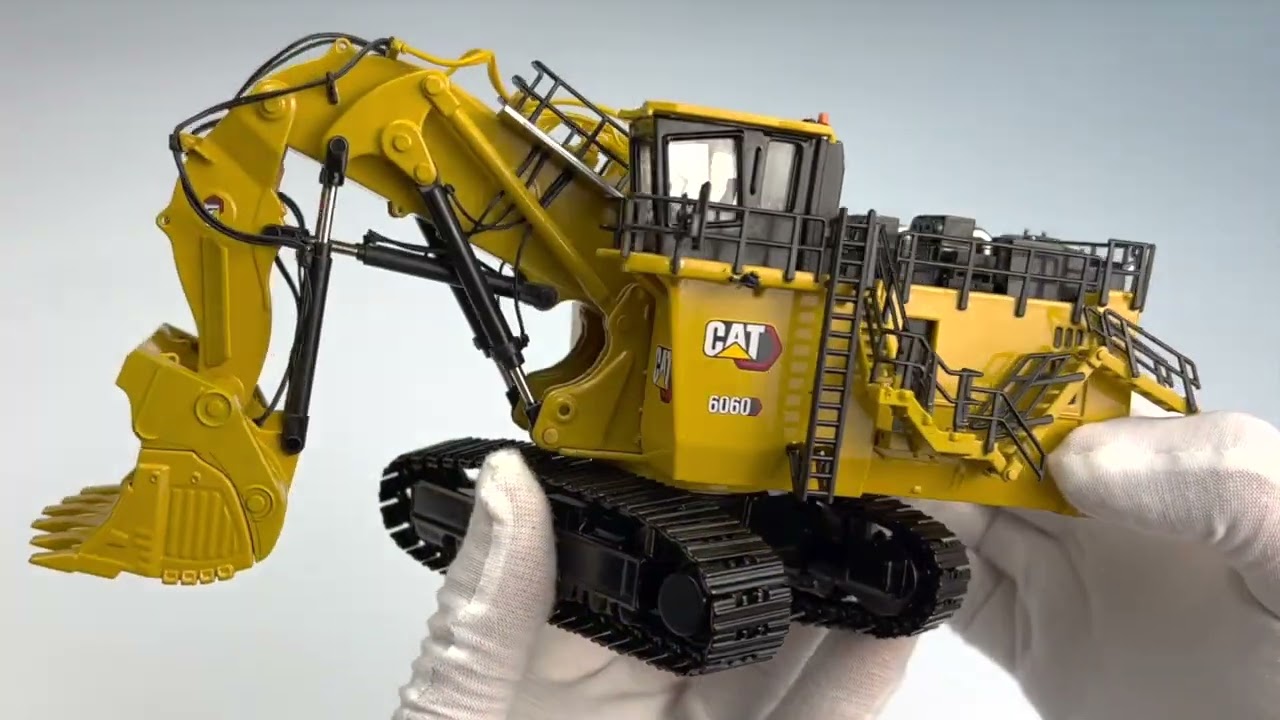 Unboxing our 1:87 Cat® 6060 Hydraulic Mining Shovel #85651 and Hydraulic Mining Front Shovel #85650