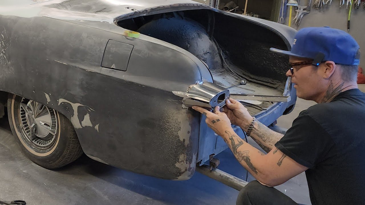 Customizing the taillights with 3