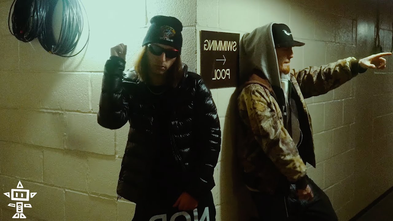 Aceii & Ricky Chix - Going Crazy (Music Video)