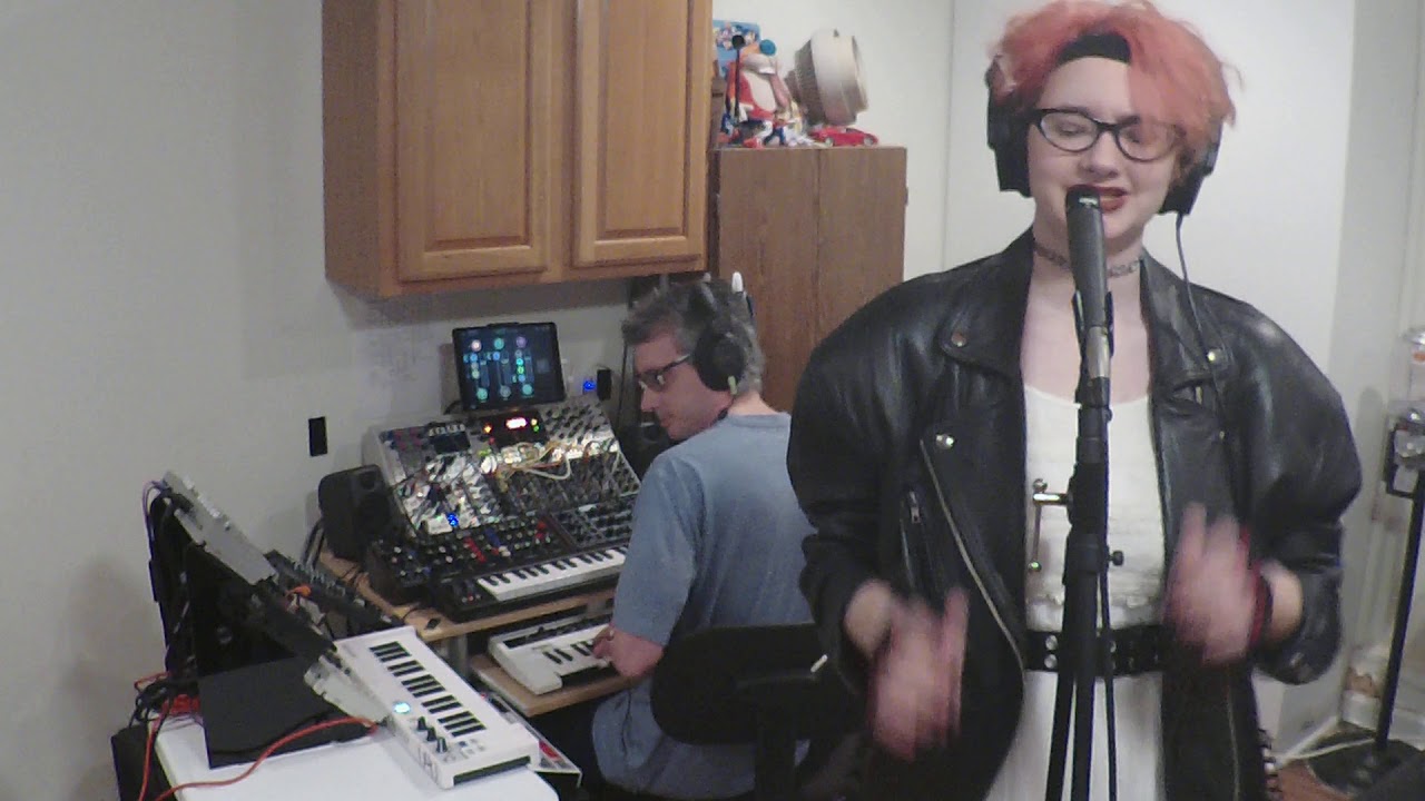Soft Cell - Tainted Love / Where Did Our Love Go (chisel316 cover ft. Dominique)