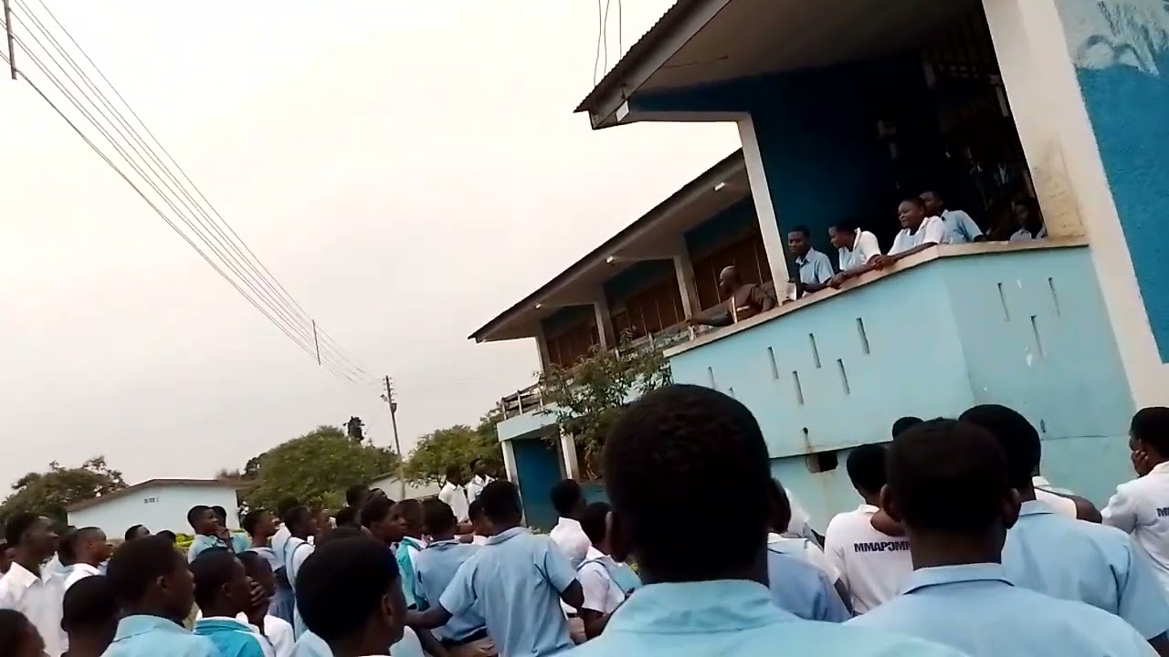 Bechem PRESEC Visual Art students celebrate HOD (Kwame Nti-Yeboah)'s Birthday 3/6/2025