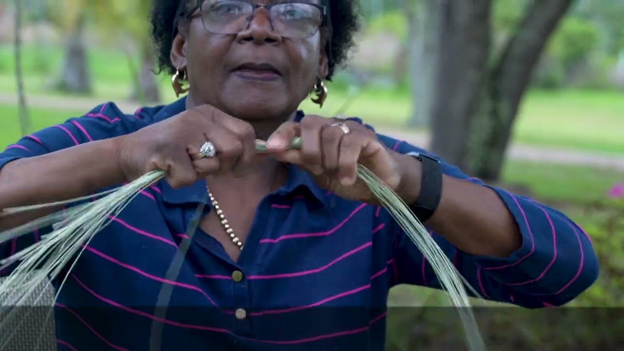 Weaving Sweetgrass Baskets