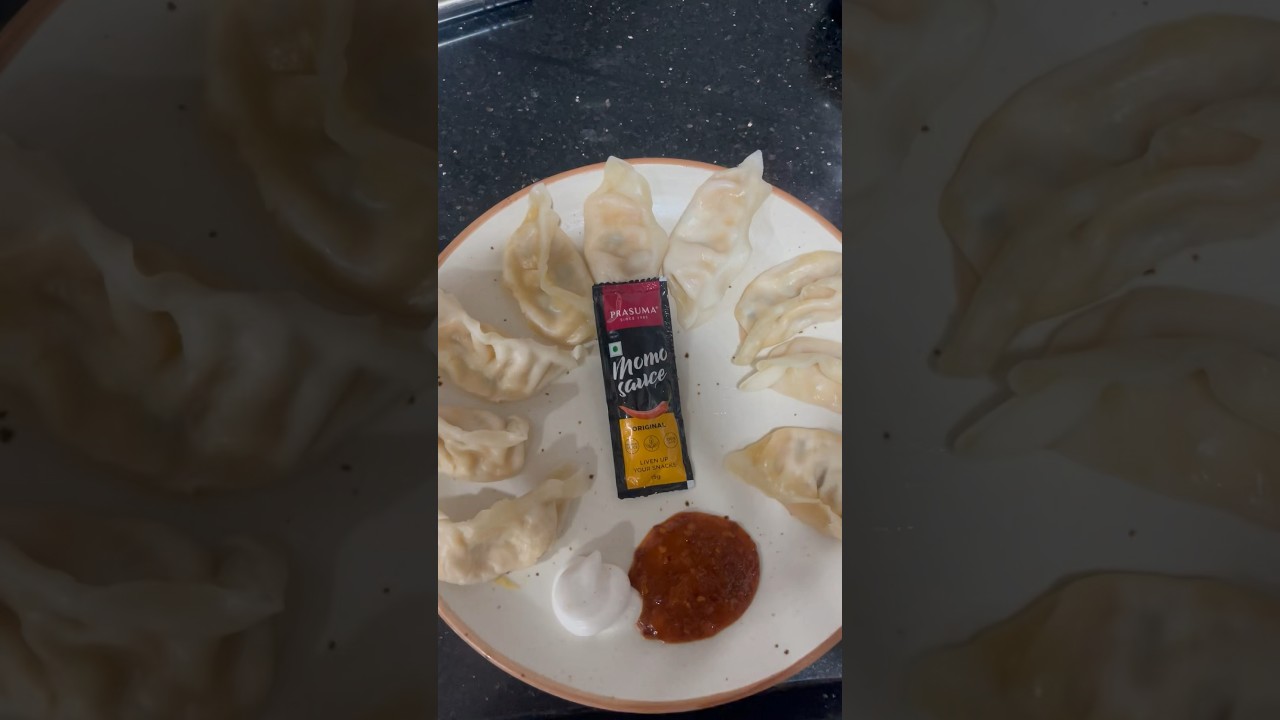 Frozen momos 😋| prasuma cheesy spicy veg momos | #frozenmomos #prasuma