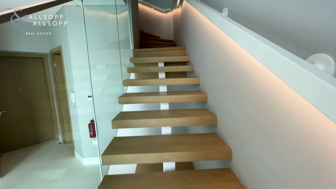 1 Bed Apartment for Sale in DUBAI, Business Bay (Duplex). Click to View!