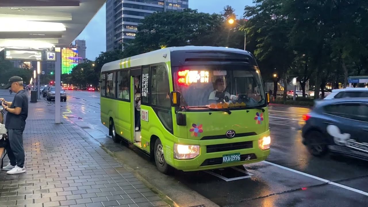 大都會客運 Toyota Coaster 市民小巴7路 KKA-0996