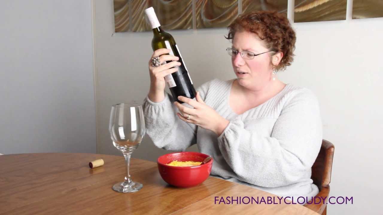 The Light Grape Red Blend Wine Review by Kim Heniadis of Fashionably Cloudy