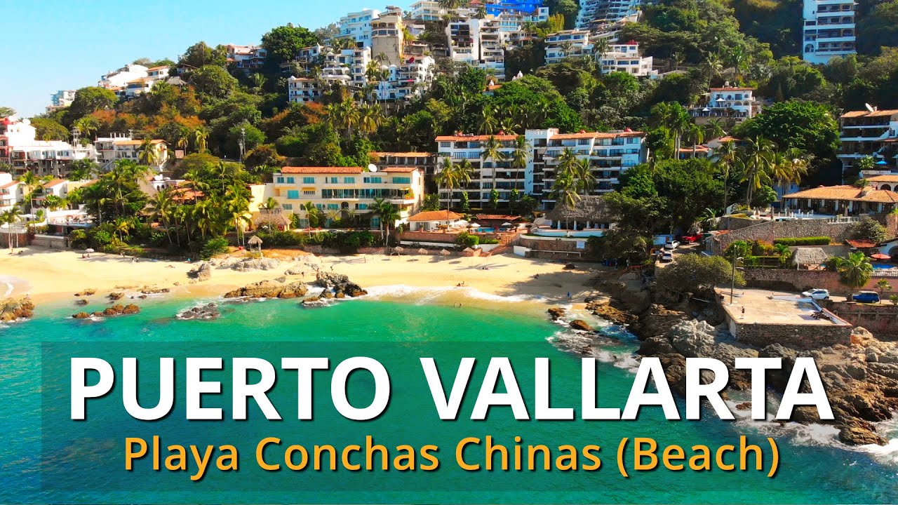 Playa Conchas Chinas Centro Puerto Vallarta México / Conchas Chinas Beach Romantic Zone