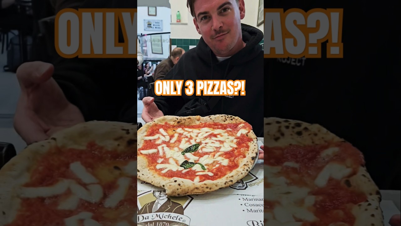 Why Tourists Flock to This Pizzeria in Naples?