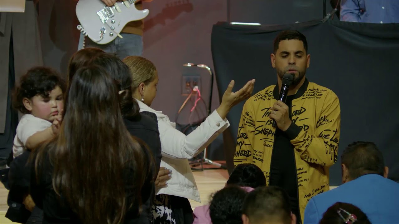 En Su Presencia | Profeta Angel Martinez