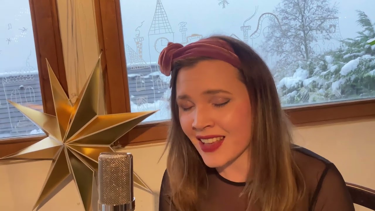 Folk on 45 // 2023. Karácsonyi home video