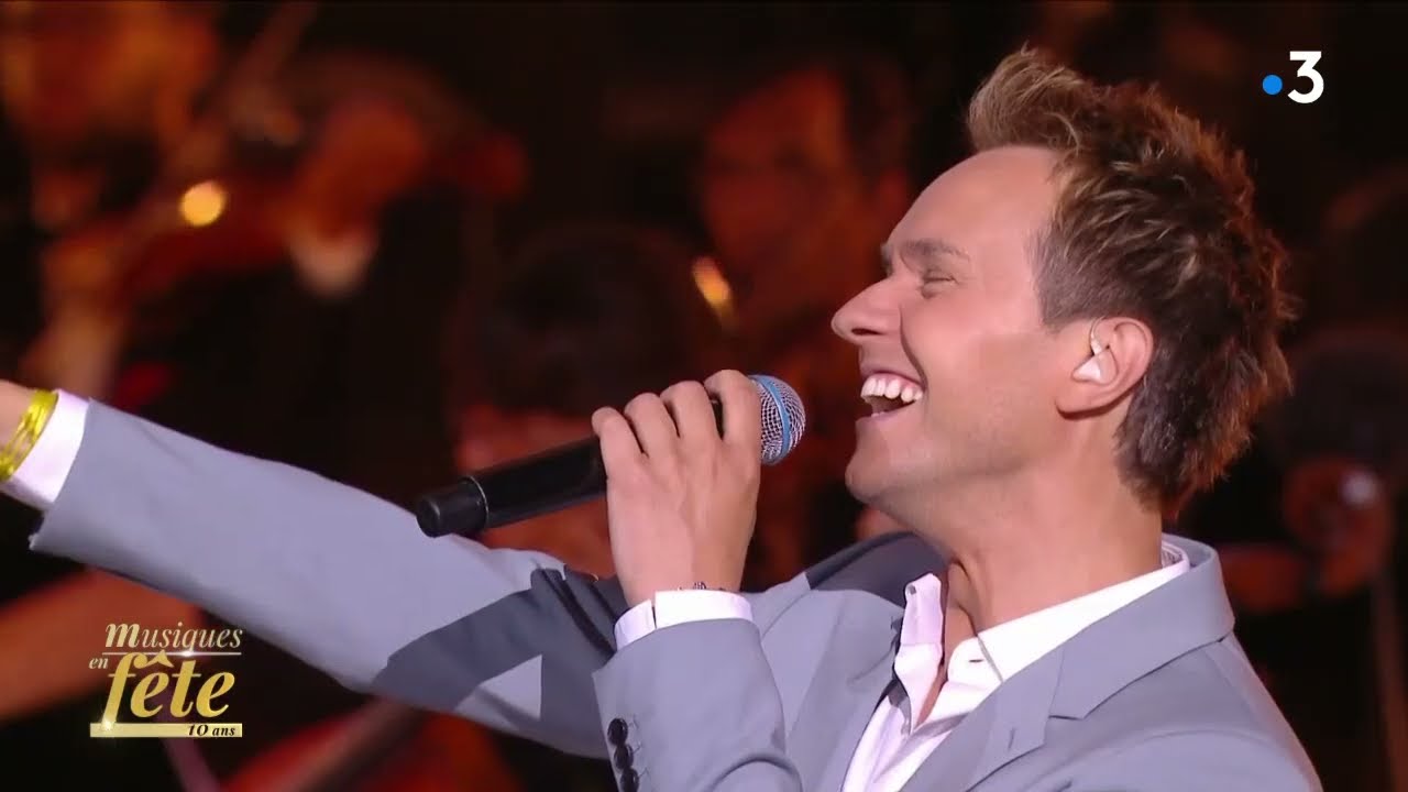 Cyril Féraud chante Starmania aux Chorégies d'Orange