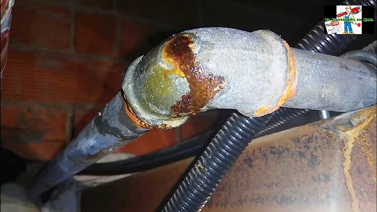 COMO REPARAR UNA FUGA EN CODO DE HIERRO GALVANIZADO CON CODO TRES PIEZAS. #elfontaneroencasa