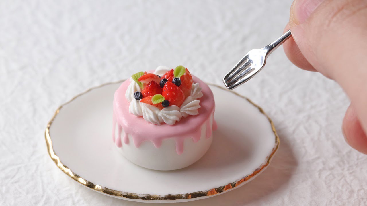 ミニチュアDIY. カラードリップケーキを樹脂粘土//air dry polymer clayで作りました。How I make miniature food.