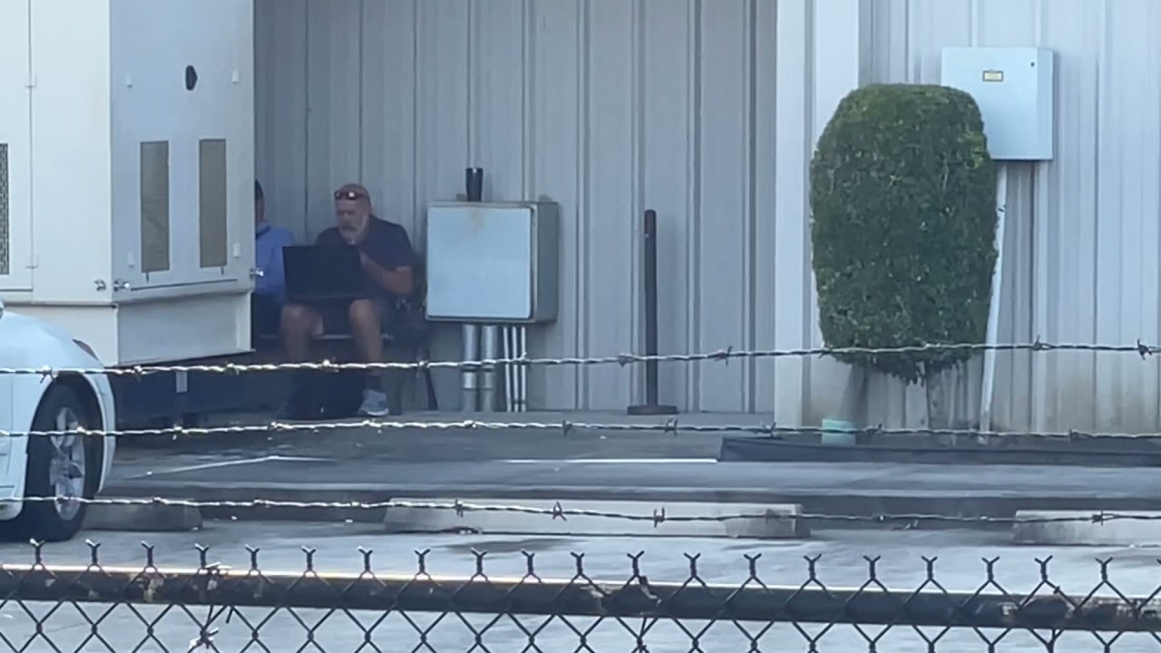 Houston,Tx.- DEA Aircraft Hangar @ Hobby Airport 🖕👮🏻‍♂️