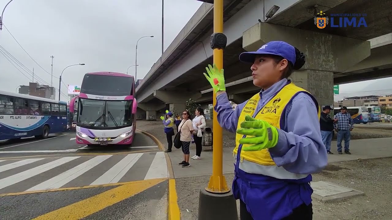 ¡𝗖𝗼𝗻𝗱𝘂𝗰𝘁𝗼𝗿𝗲𝘀 𝘆 𝗽𝗲𝗮𝘁𝗼𝗻𝗲𝘀 𝘀𝗲𝗴𝘂𝗿𝗼𝘀! 🚗🚌🚚