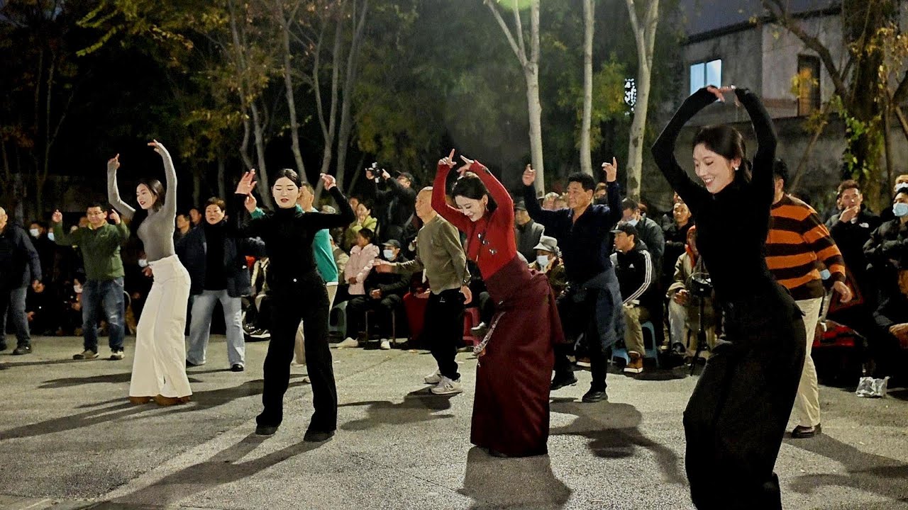 Tibetan dance 《吉祥迎客》