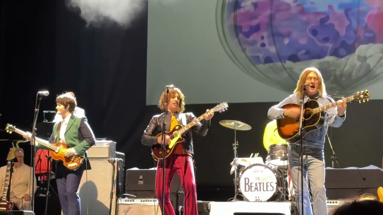 The Bootleg Beatles - Glass Onion , Birmingham Symphony Hall , 16/12/2025
