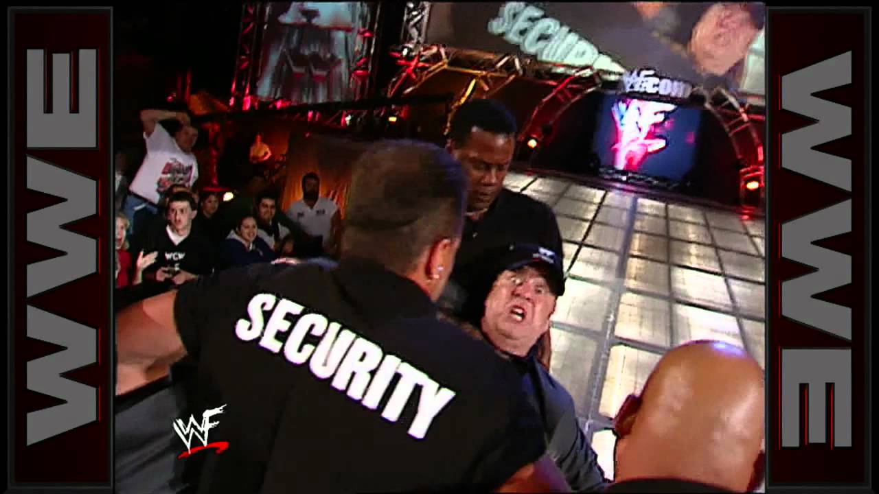 Джерри Лоулер возвращается на Raw в 2001 году: Raw, 19 ноября 2001 г.