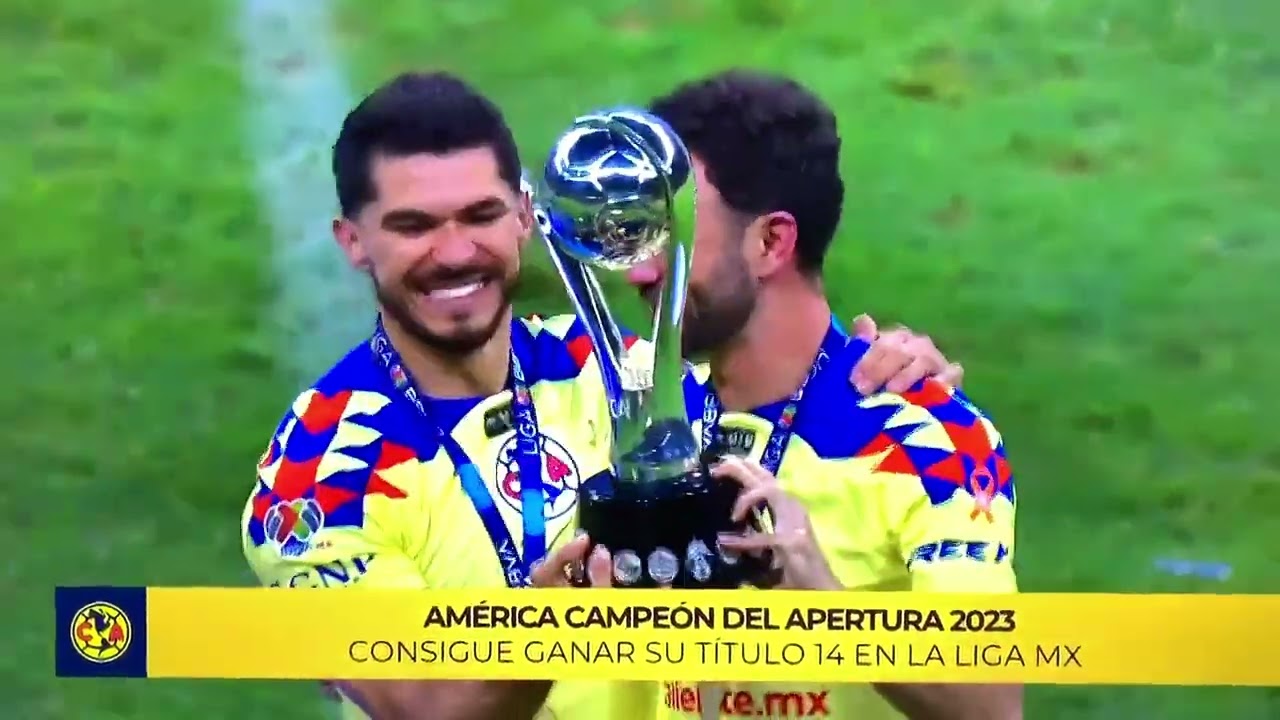 Mirando desde mi casa como se coronó campeón el poderosisimo,AMERICA la 14’ arriba el America.