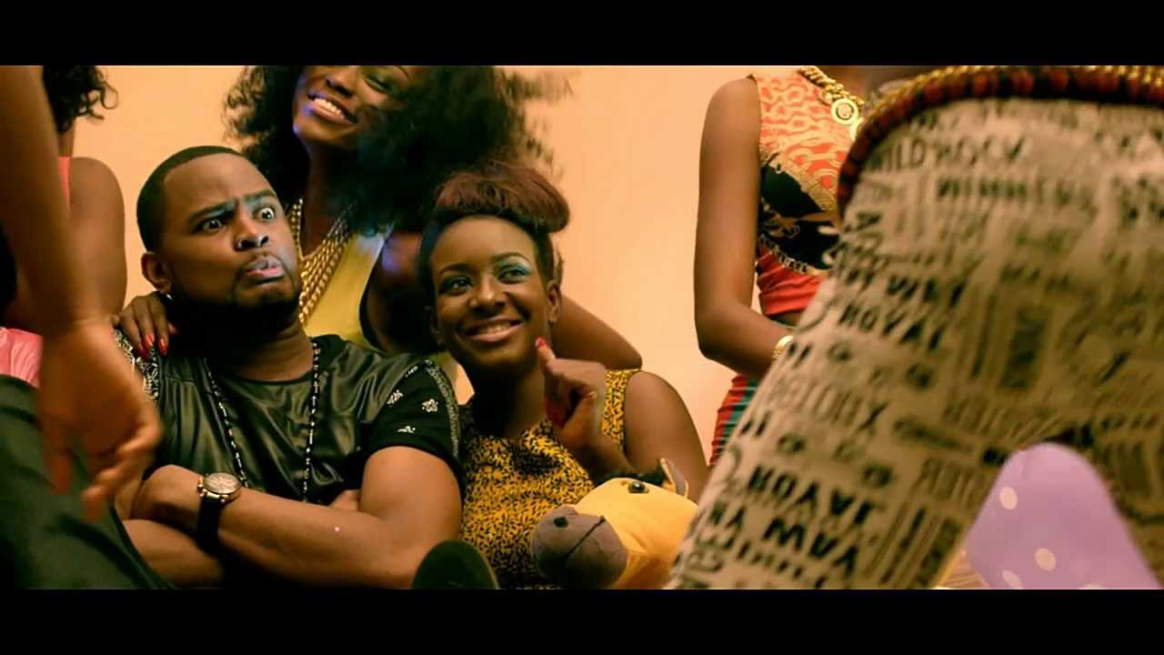 DJ Xclusive featuring Olamide - Ibebe