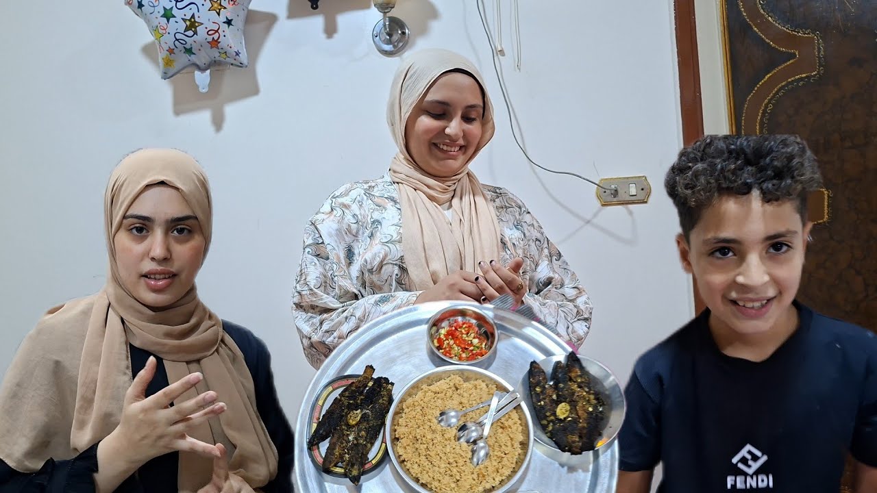 هو عشان هناء غايبه😟 يبقا البنات تدلع 🤬 إحنا نسد فى اى مكان💪ابعتهالهم يمكن يصلح حالهم 🤣