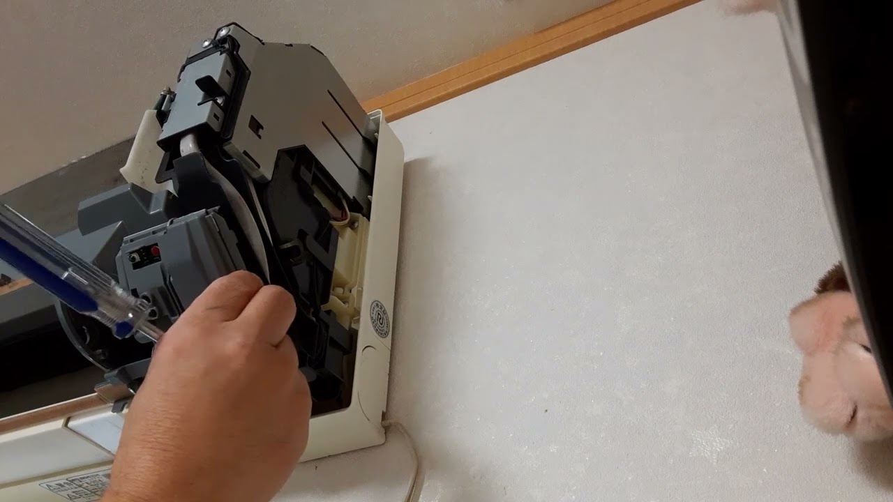 三菱　ルームエアコンMSZ-SV28T-Wエアコンスイングモーター交換動画
