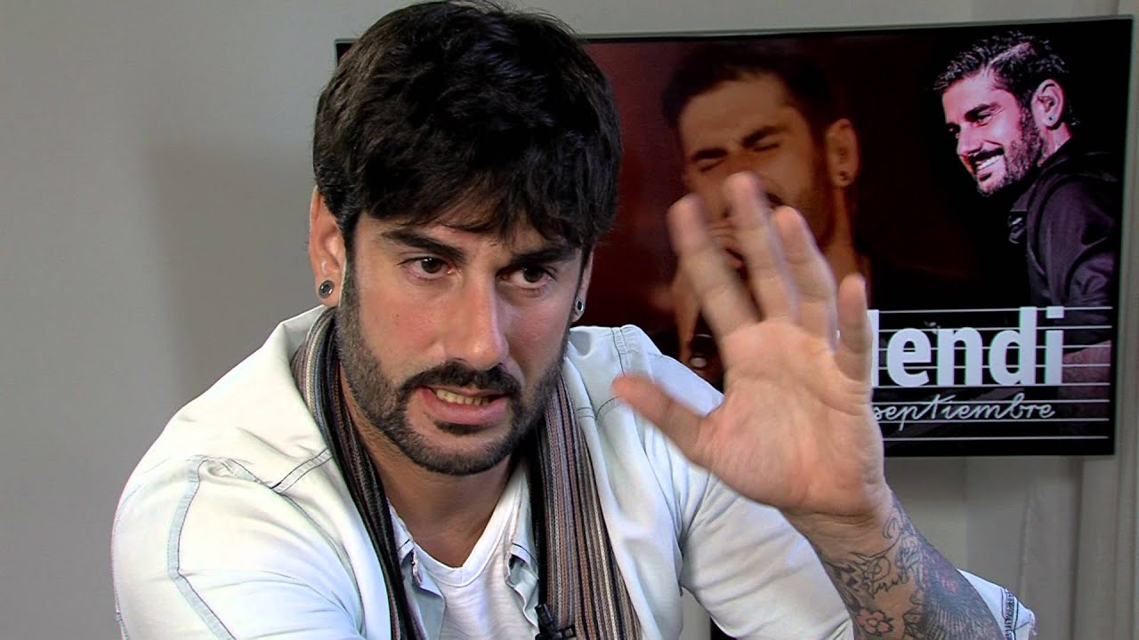 Entrevista a Melendi que presenta 'Directo a Septiembre'