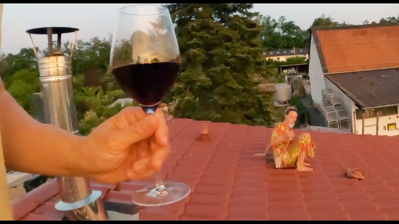 A romantic tale on roof with German wine