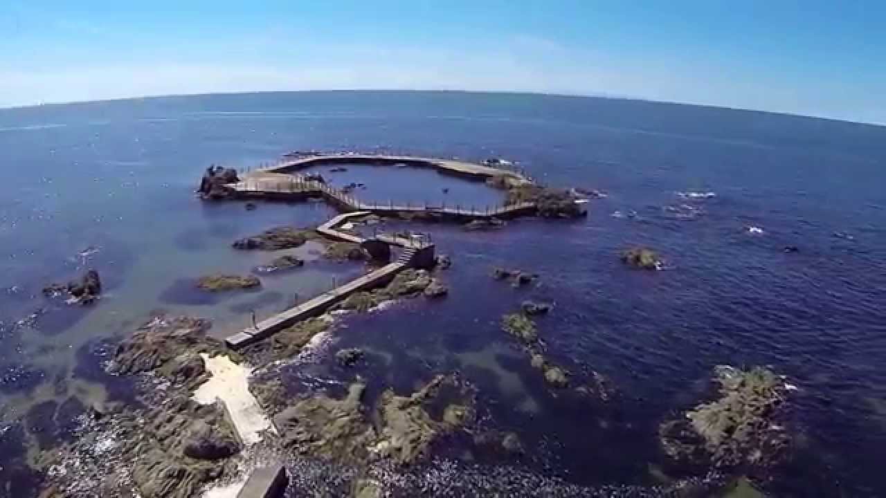 『夏の海』新潟県村上市　空撮2013.9
