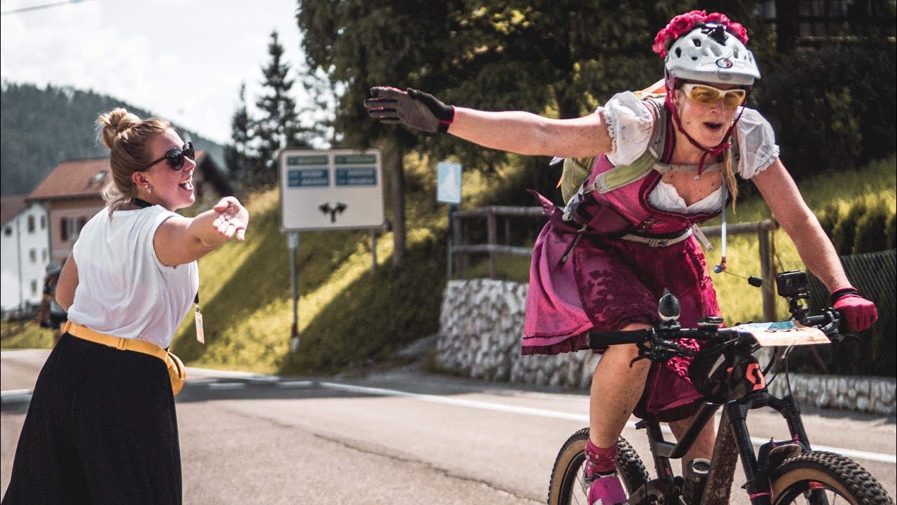 Bike Transalp 2019 Tag 5 / San Martino di Castrozza - Folgaria / Mit Dirndl über die Alpen
