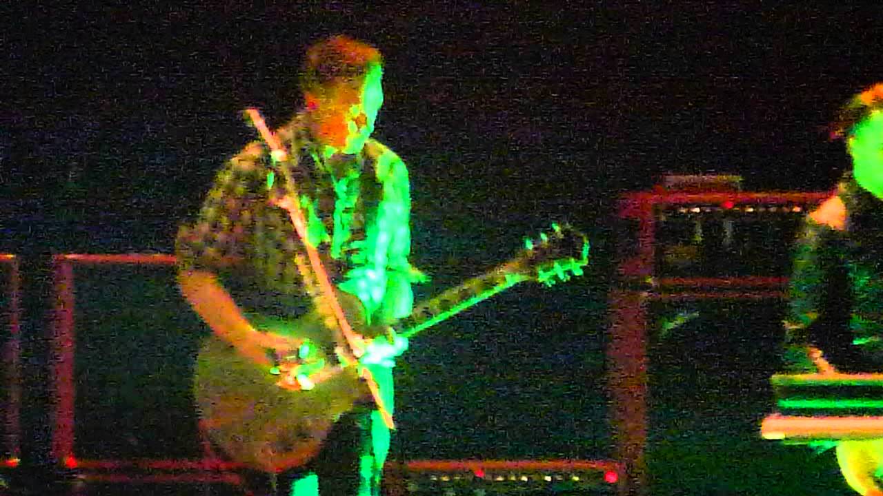 Queens of the Stone Age - Millionaire live @ Mediolanum Forum Assago 03/11/2013