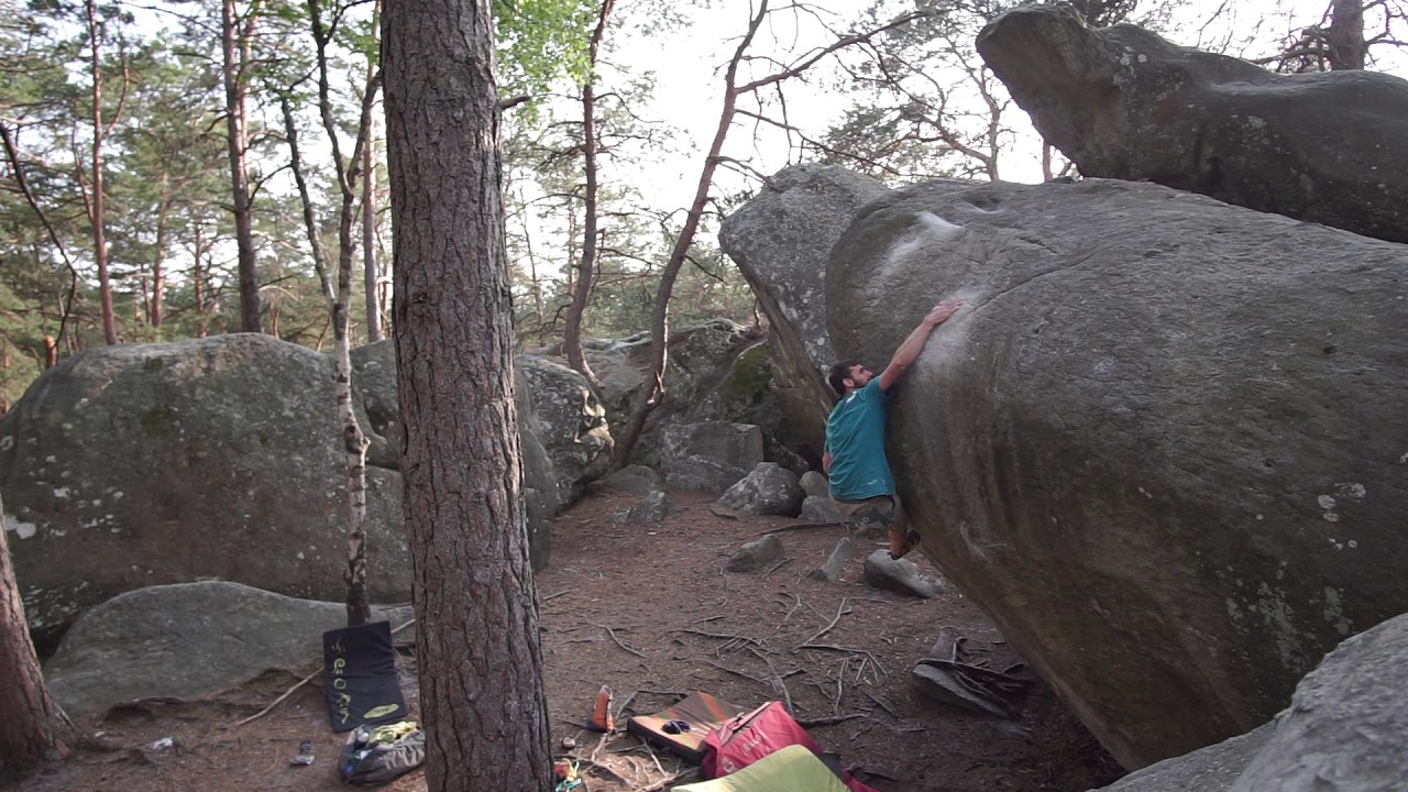 Karma 8a+ - Fontainebleau