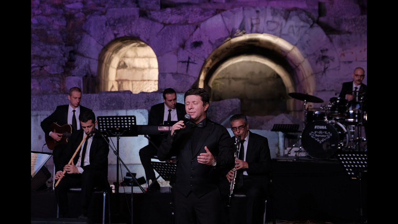 İlker Cansevdi - Gece Kirpikli Kadın