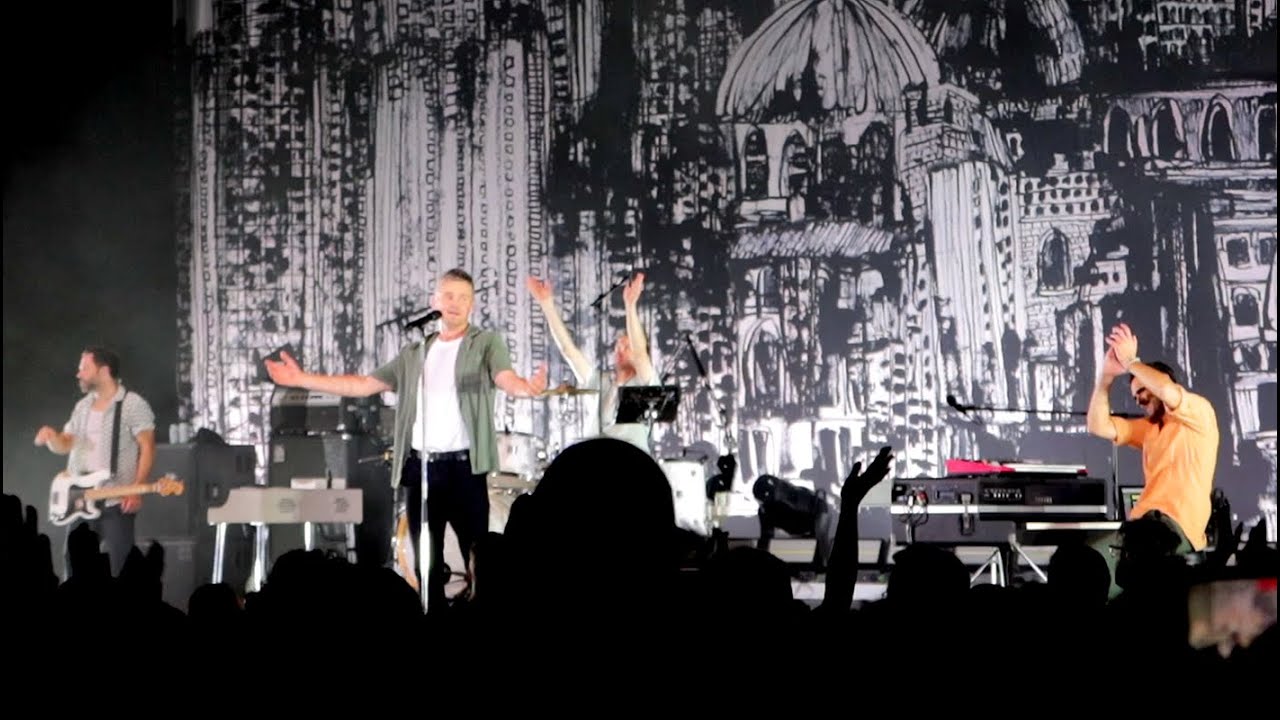 KEANE - 'Somewhere Only We Know' @ Radio City Music Hall, NYC 9/24/24 (complete w/ intro)