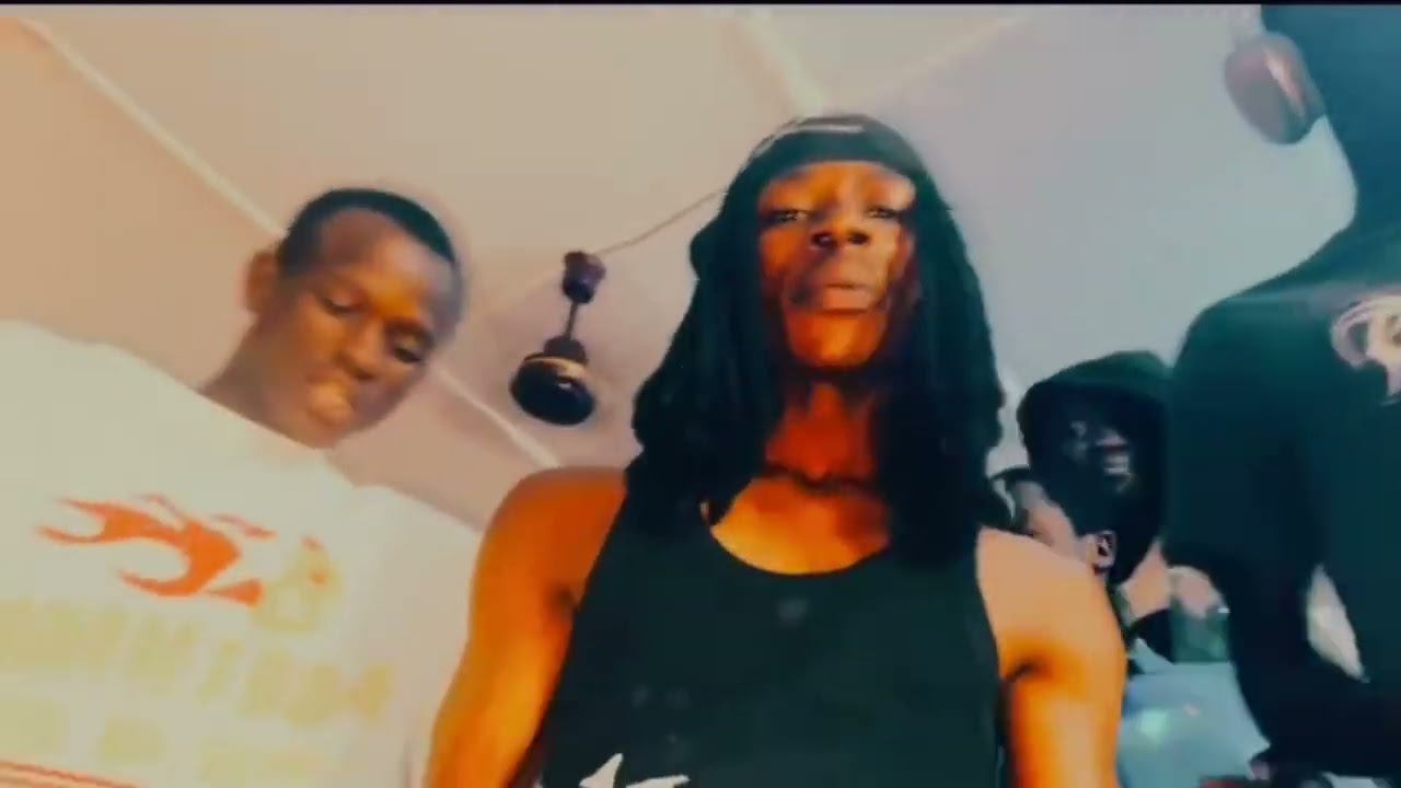 DEUX BOYA garçon laté clip officiel 