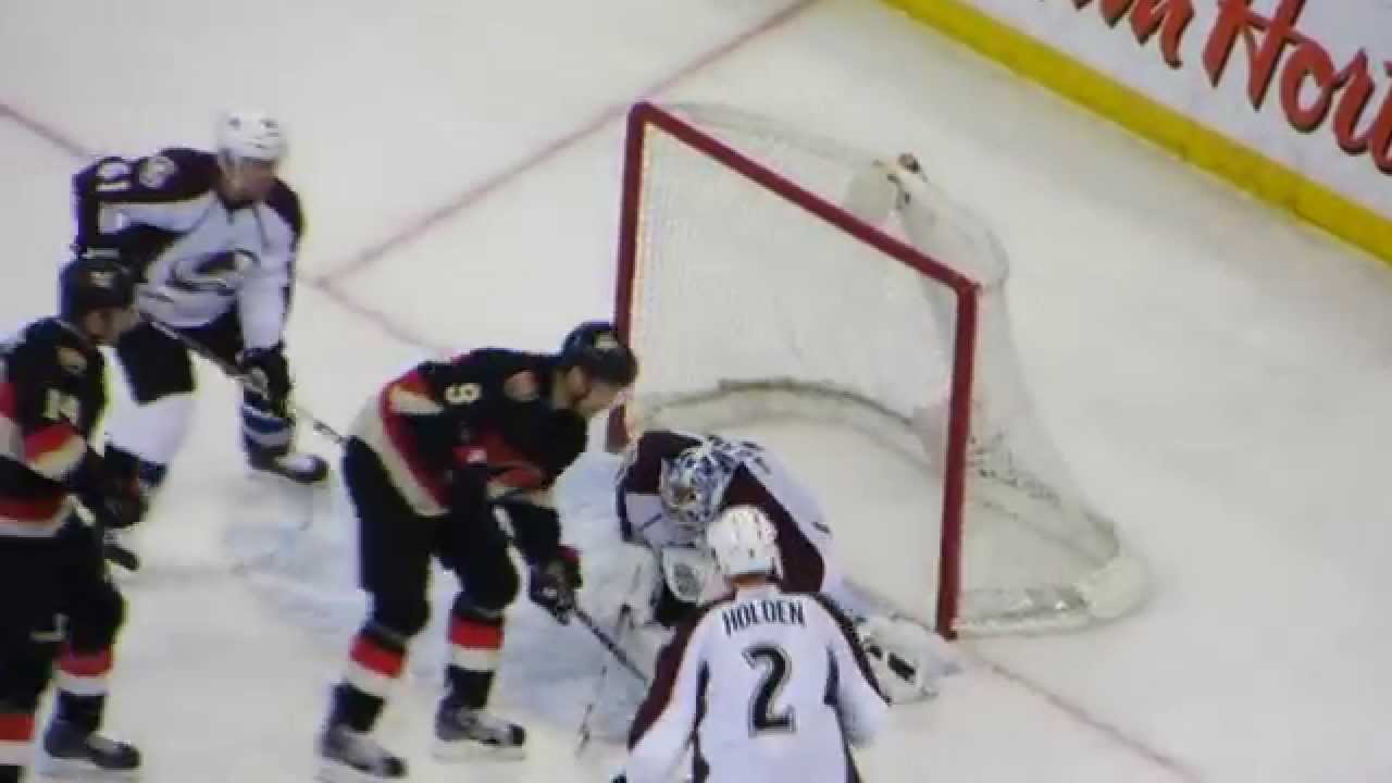 Semyon Varlamov in action during the Avalanche @ Senators hockey game
