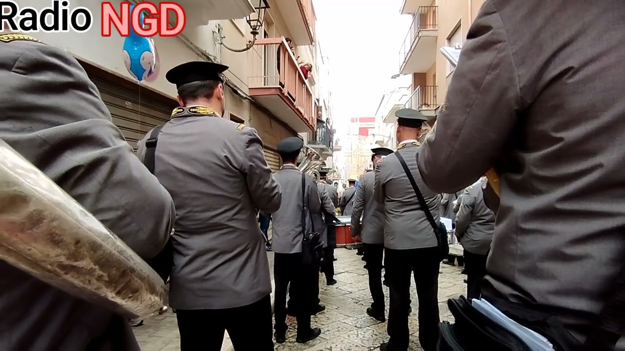 marcia Echi Abruzzesi banda di Francavilla Fontana 30/4/23 Castellana Grotte processione di Gala