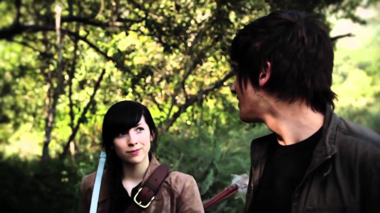 HUNGER GAMES MUSIC VIDEO! 