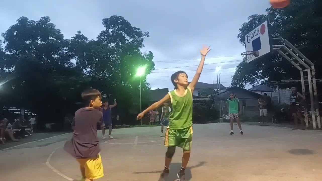 Unang laro