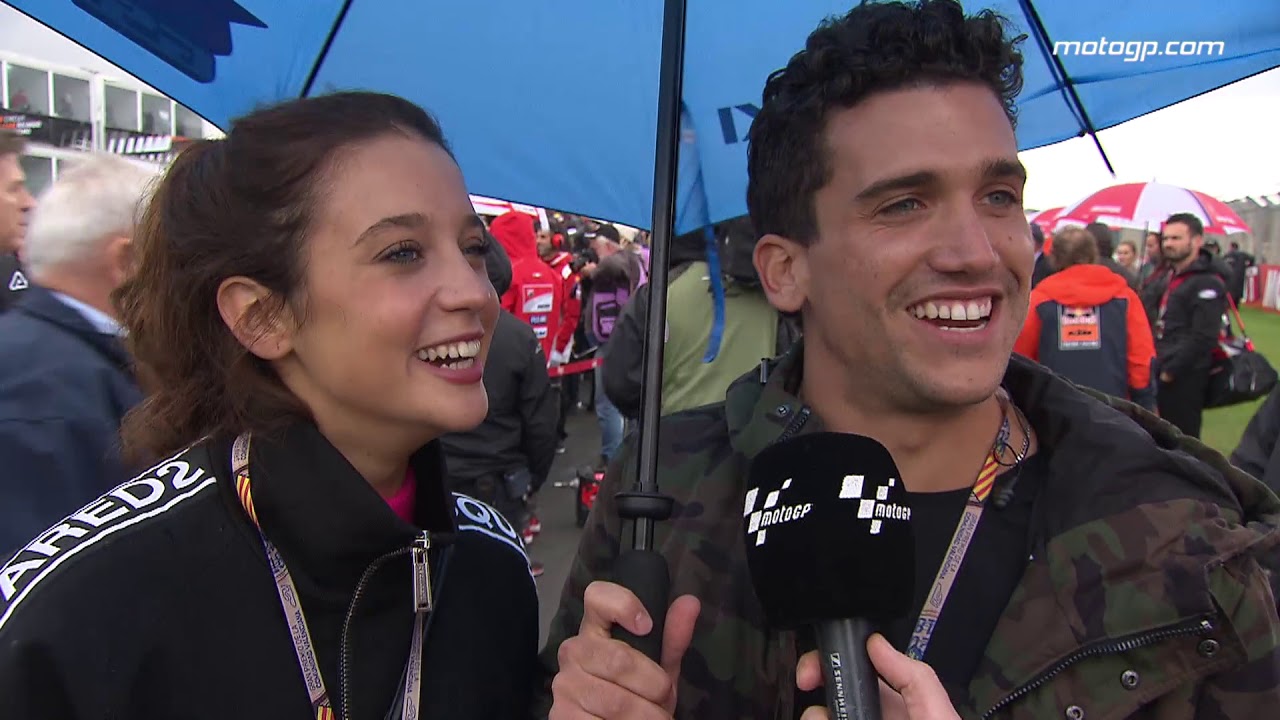 Los actores de La Casa de Papel visitan MotoGP™