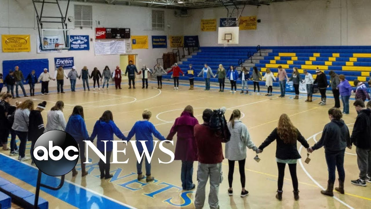 Prayer service held at Alabama high school in wake of deadly tornado