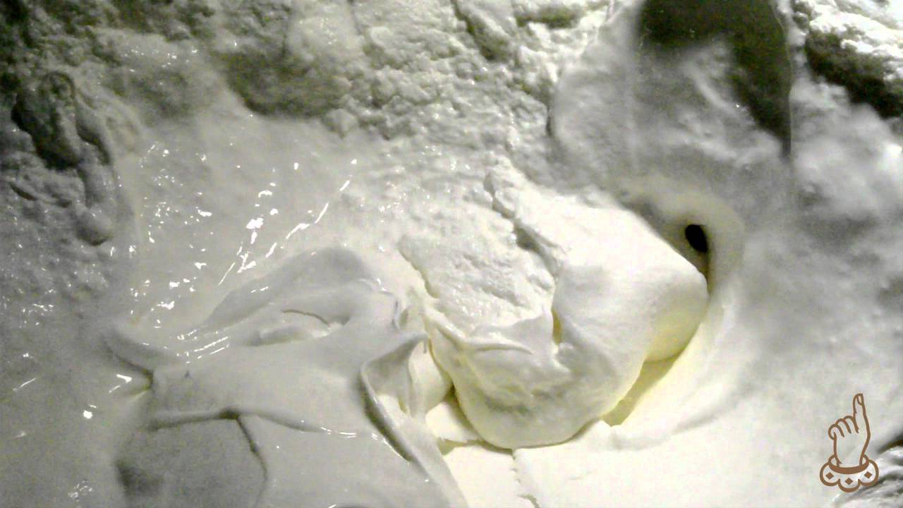 Il mascarpone: l'orgoglio del lodigiano con lavorazione artigianale