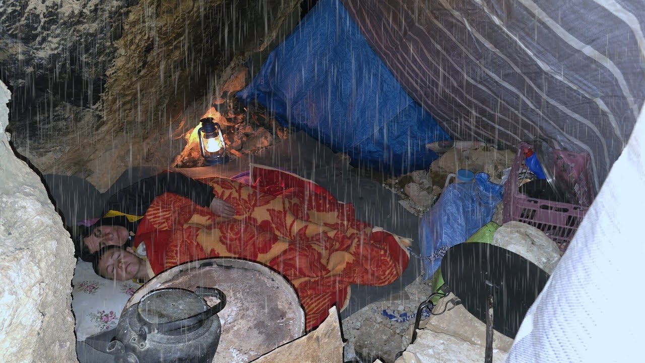 Stormy Night in Zagros Cave | Nomadic Mother’s Fight to Survive the Cold Rain