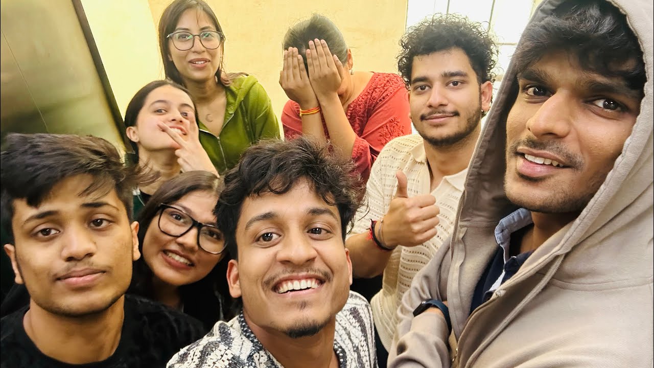 Another Valentine’s Day shoot ❤️ Full fun, masti & real moments 😄 Must watch #newvlog #valentinesday