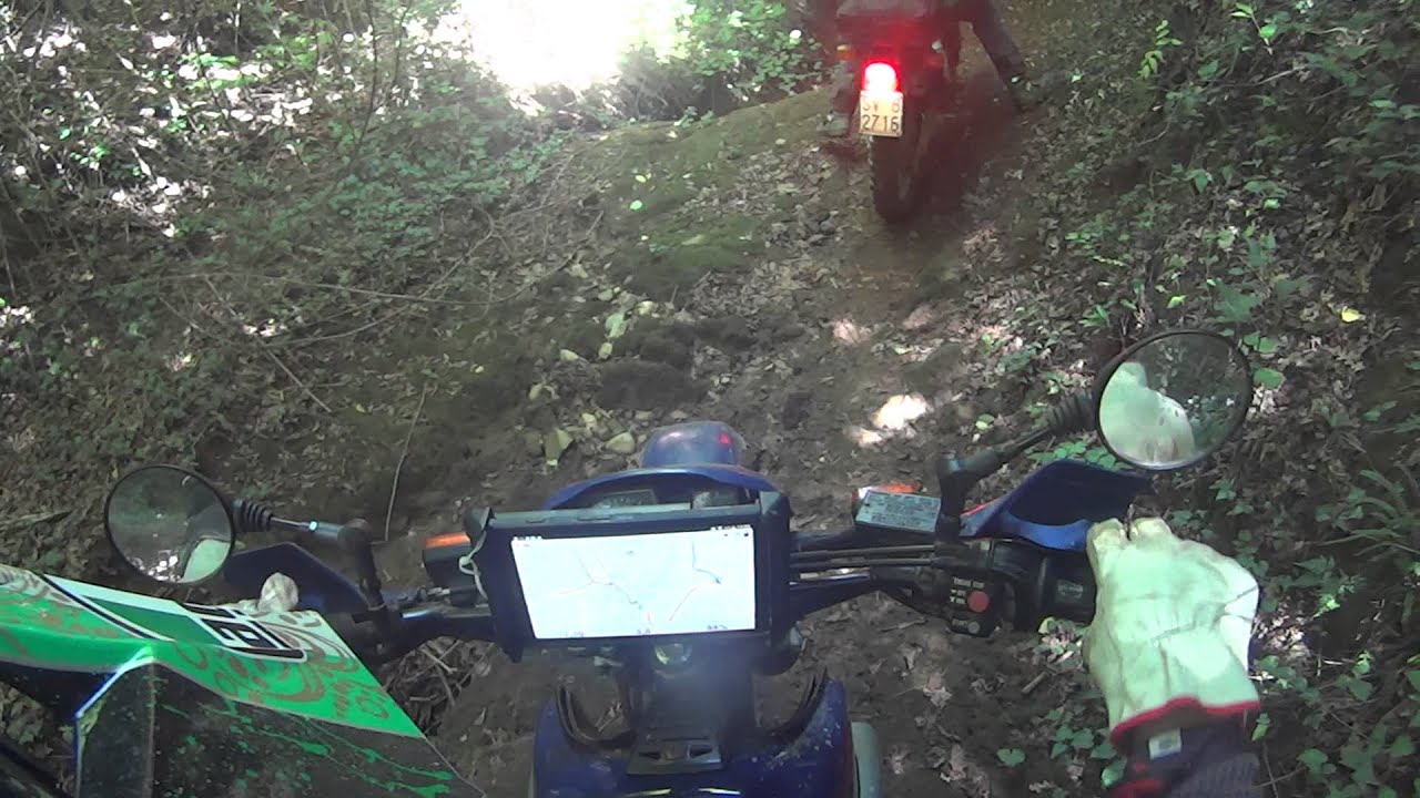 Enduroclassic scendendo verso il fosso Vesca