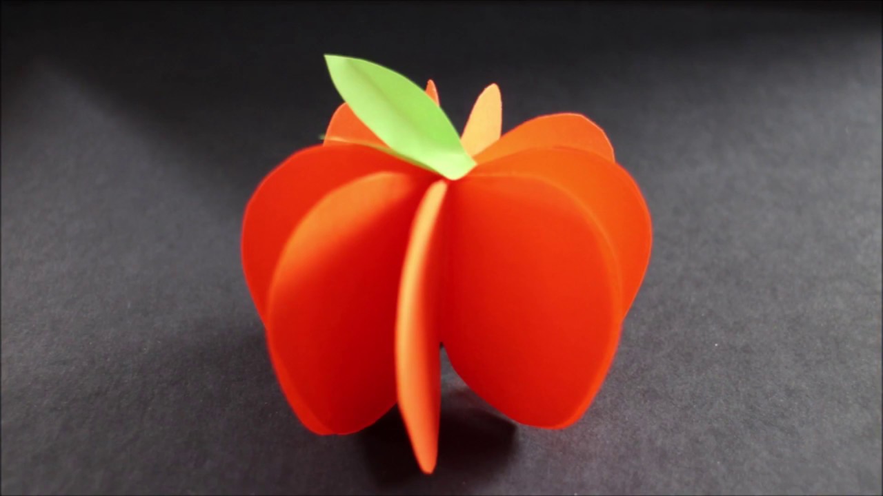 Basteln mit Papier: 'Kürbis' für Herbstdekoration, Halloween, Raumdekoration [W+]
